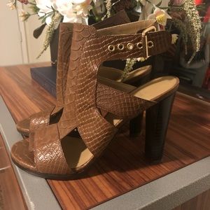 Stuart Weitzman Heels